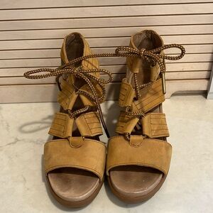 SOREL JOANIE II LACE Sandals size‎ 9.5